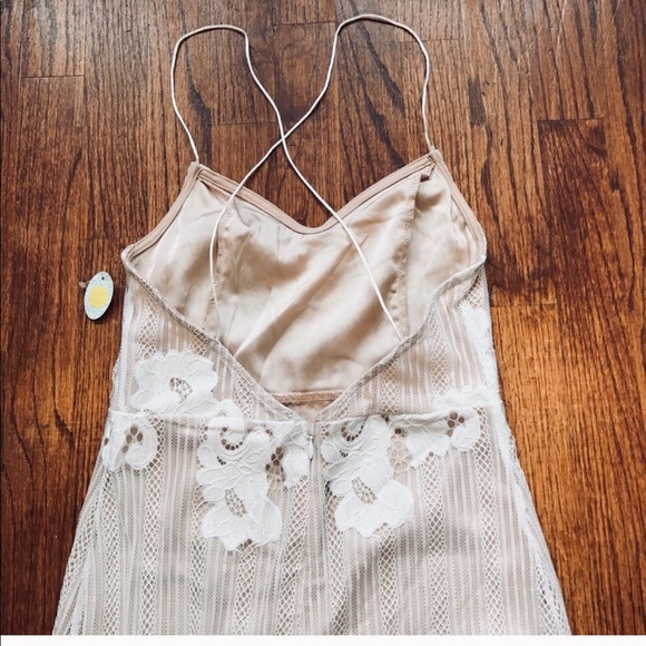 Cindi Gindi Lace Fringe Dress - Picture 7 of 8